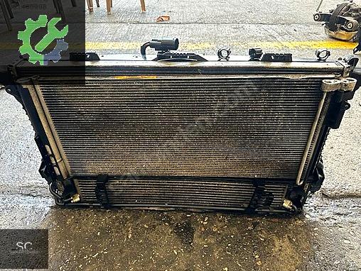 Porsche Panamera Radyatör çıkma parça