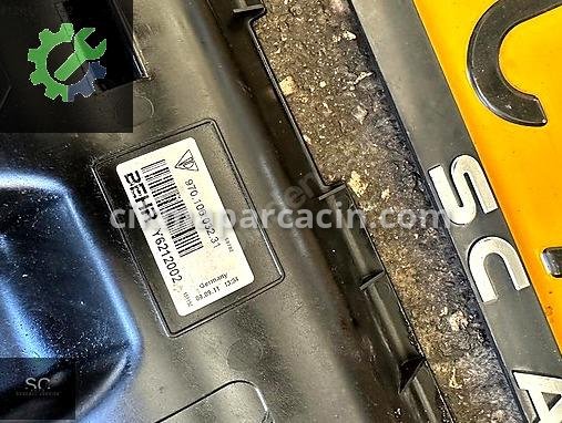 Porsche Panamera Maske çıkma parça