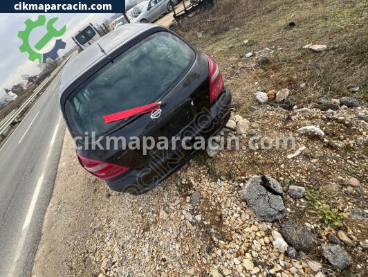 Nissan Almera Şanzıman Komple çıkma parça