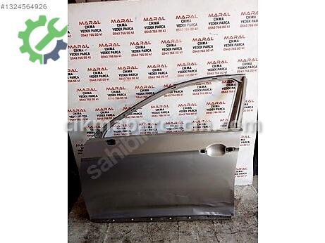 Volkswagen Passat Kapı (Ön Sol) çıkma parça