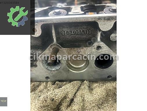 Peugeot 206 Silindir Kapak 9634005110 çıkma parça