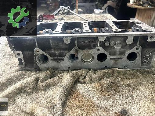 Peugeot 206 Silindir Kapak Çıkma Parça İzmir