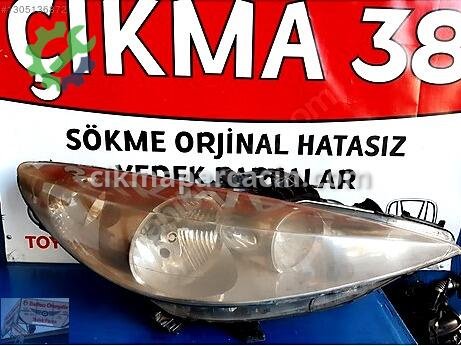 Peugeot 207 Sağ Ön Far çıkma parça