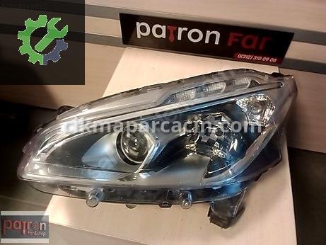 Peugeot 208 Sağ Ön Far çıkma parça