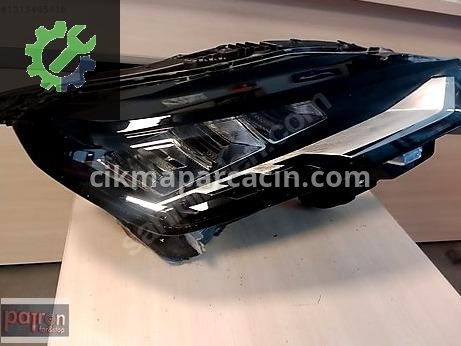 Peugeot 3008 Sağ Ön Far çıkma parça