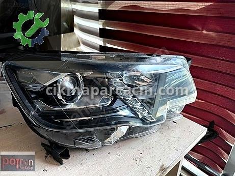 Peugeot Rifter Sol Ön Far çıkma parça