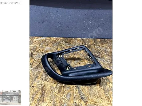 Volkswagen Polo Kapı (Arka Sağ) çıkma parça