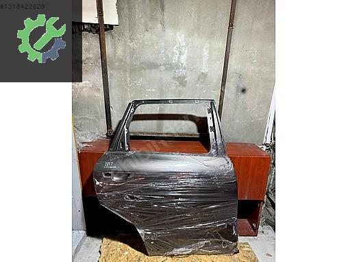 Porsche Cayannne sağ arka kapı 2007-2010