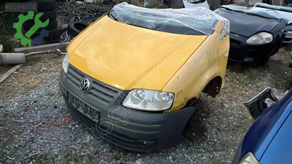 Volkswagen Caddy Far çıkma parça
