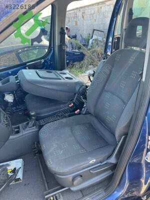 Mercedes-Benz Citan Torpido çıkma parça