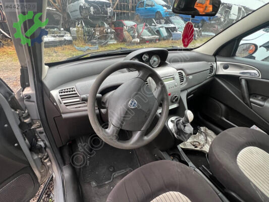 Lancia Ypsilon Stop çıkma parça