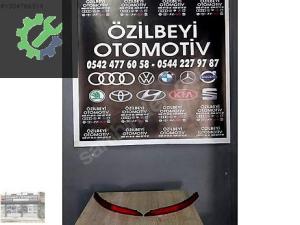 Q4 Audi sag sol reflektör 2022 2025 sol taraf orj sag yan sanayi