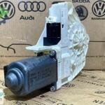 Audi Q7 2010-2015 Çıkma Cam 8K0959802A