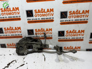 Audi A4 Orijinal Çıkma Taşıyıcı 8K0407258E