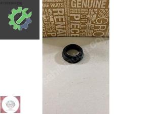 RENAULT 9-11-19-21 CAM KOLU BAKALİTİ MAİS 7704003709