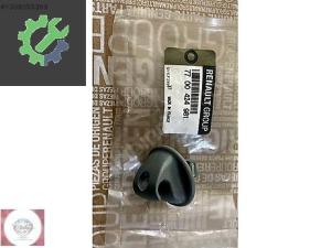 RENAULT 9-19 MEGANE TRAFİC LOGAN GÜNEŞLİK KLİPS MAİS 7700424981