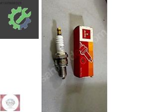 RENAULT 9 11 19 1.4 1.6 8V ATEŞLEME BUJİSİ MOTRİO ORJİ 867100406