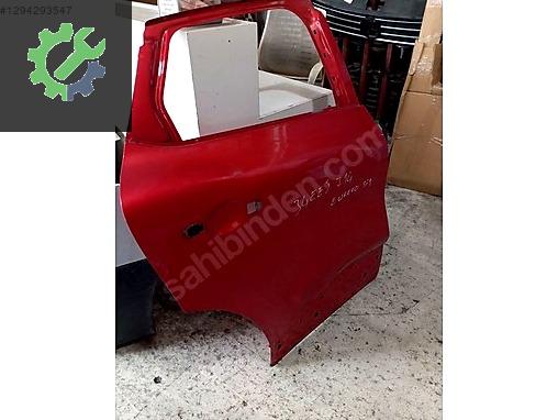 RENAULT CAPTUR SAG ARKA KAPİ