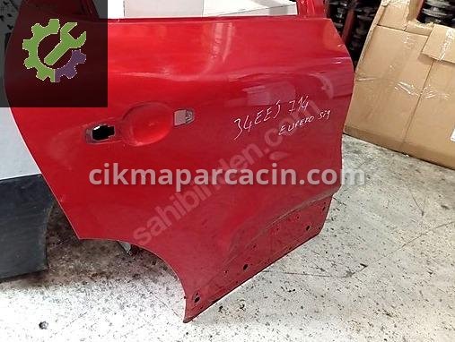 Renault Captur Sağ Arka Kapı çıkma parça