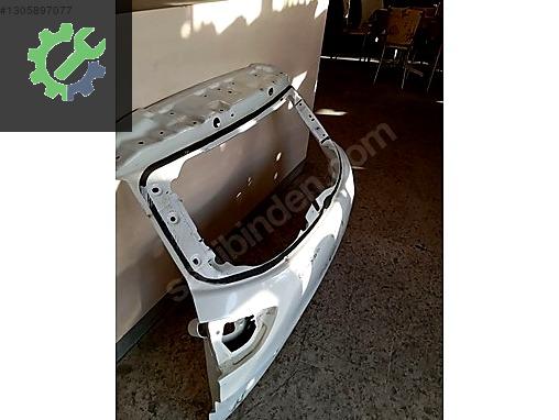 RENAULT CLİO4 GRANDTOUR BAGAJ KAPAGİ