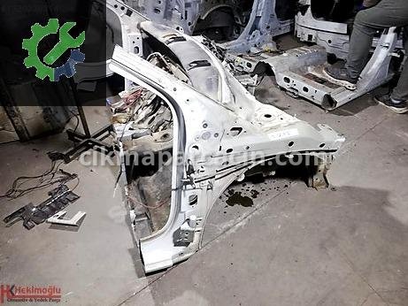 Renault Clio Marşpiyel Sacı çıkma parça