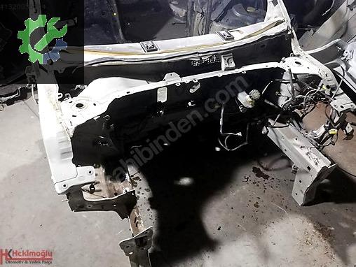Renault Clio Marşpiyel Sacı çıkma parça