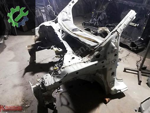 Renault Clio Marşpiyel Sacı çıkma parça