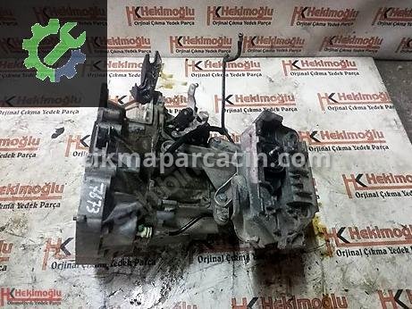 Renault Clio Şanzıman Komple çıkma parça