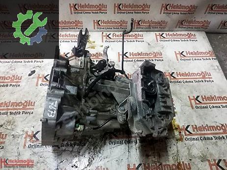 Renault Clio Şanzıman Komple çıkma parça