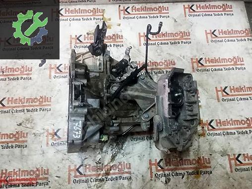 Renault Clio Şanzıman Komple 8200699942 çıkma parça