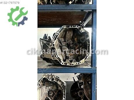 Renault Clio Şanzıman Komple çıkma parça