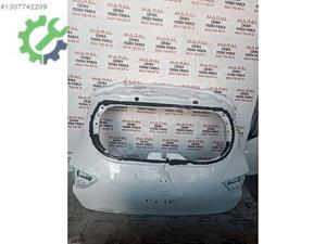 RENAULT CLİO 4 BAGAJ KAPAĞI RENO CLİO4
