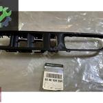 RENAULT CLİO 4 CAPTUR SOL ÖN KUMANDA ÇERÇEVESİ MAİS 809610909R
