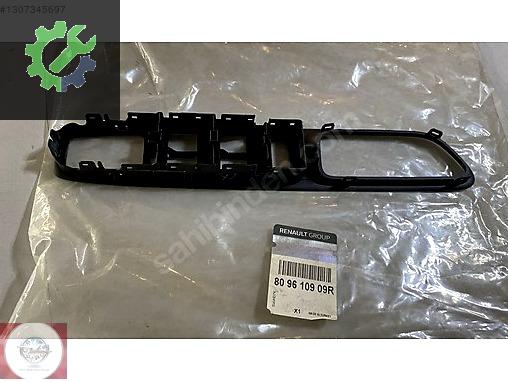 Renault Clio Bakalit 809610909R çıkma parça