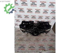 RENAULT CLİO 4 MAKYAJLI ÖN PANJUR ALT BRAKETİ PANEL ÜSTÜ PLASTİĞ