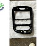 RENAULT CLİO 4 SIFIR ORJİNAL TEYİP ÇERÇEVESİ