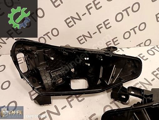 Renault Clio Sol Ön Far çıkma parça