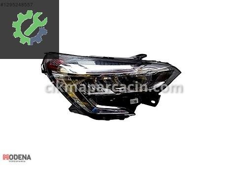 Renault Clio Sağ Ön Far çıkma parça