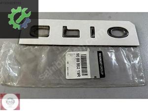 RENAULT CLIO 5 ARKA BAGAJ YAZISI MONOGRAM MAİS 908890219R
