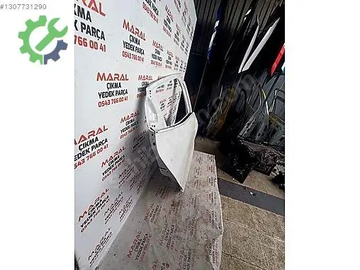 Renault Clio Kapı (Arka Sağ) çıkma parça