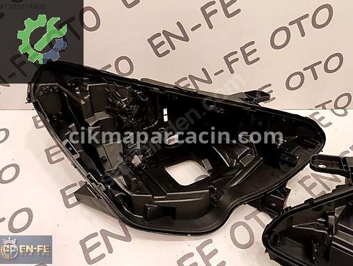 Renault Clio Far Kasası çıkma parça