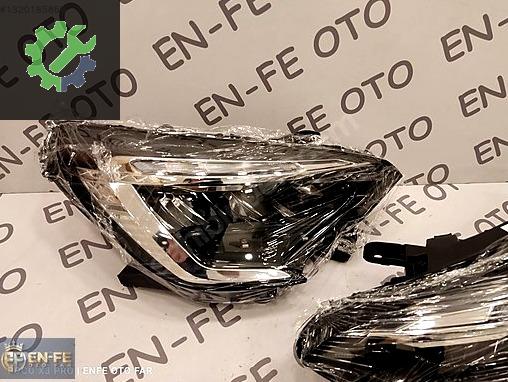 Renault Clio Sol Ön Far çıkma parça