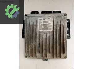 RENAULT CLİO KANGOO MEGANE MOTOR BEYNİ 8200498185- 8200469333