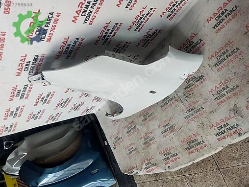Renault Express Çamurluk (Ön) çıkma parça