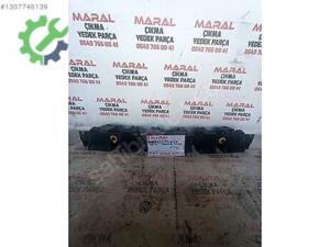 RENAULT FLUENCE 850420026R ARKA TAMPON ORTA SPORTU TAŞIYICI TUTU