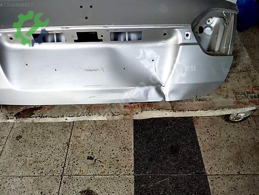 Renault Fluence Bagaj Kapağı çıkma parça