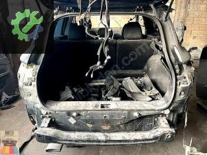 RENAULT KADJAR BAGAJ KAPAĞI BAKALİTLERİ ÇIKMA HATASIZ