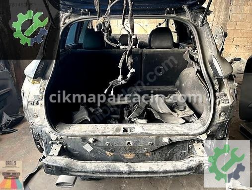 Renault Kadjar Bakalit çıkma parça