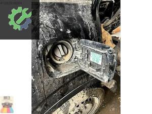 RENAULT KADJAR DEPO KAPAĞI ÇIKMA ORİJİNAL