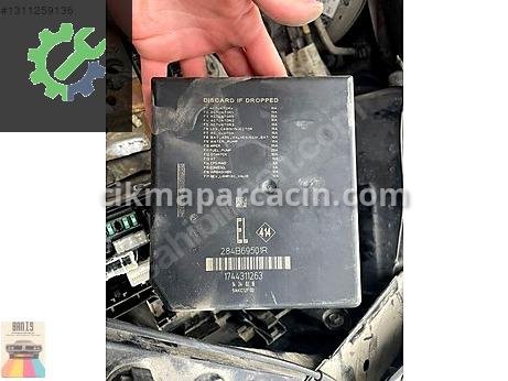 Renault Kadjar Sigorta Kutusu çıkma parça